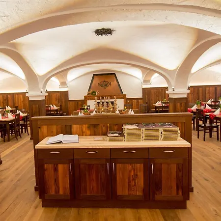 Landgasthof Goldener Pflug Hotel 3*