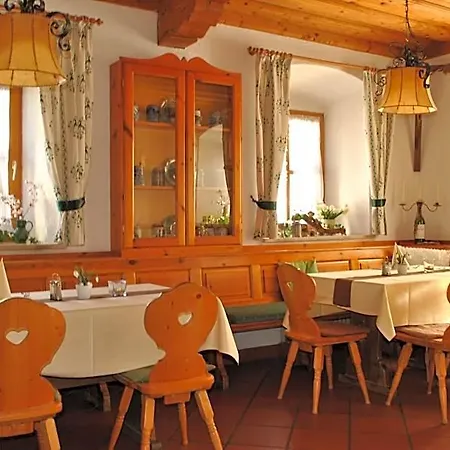 Landgasthof Goldener Pflug 3*