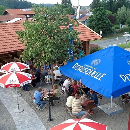 호텔 Landgasthof Goldener Pflug 3*