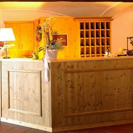 Landgasthof Goldener Pflug فندق 3*